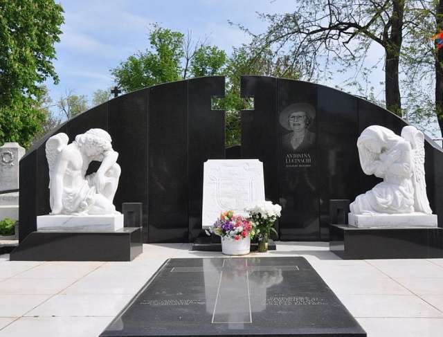 Изготовление памятников и мемориалов на заказ